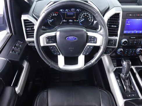 Used 2020 Ford F150 Lariat w/ Equipment Group 502A Luxury AWD/4WD image 42
