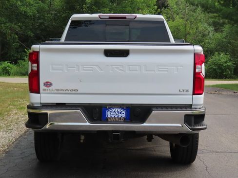 Used 2021 Chevrolet Silverado 2500 LTZ AWD/4WD image 19