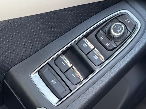 New 2026 Subaru Ascent Limited image 24