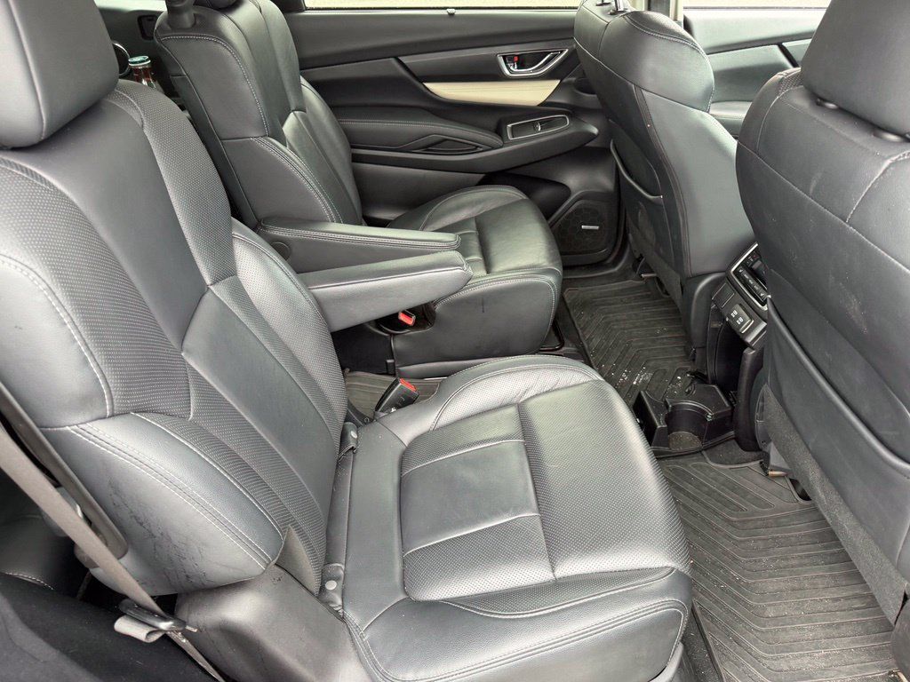 Used 2022 Subaru Ascent Limited w/ Technology Package AWD/4WD image 19