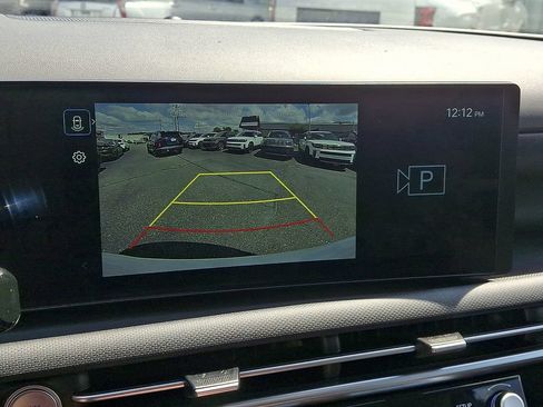 Used 2026 Hyundai Tucson SEL FWD image 19