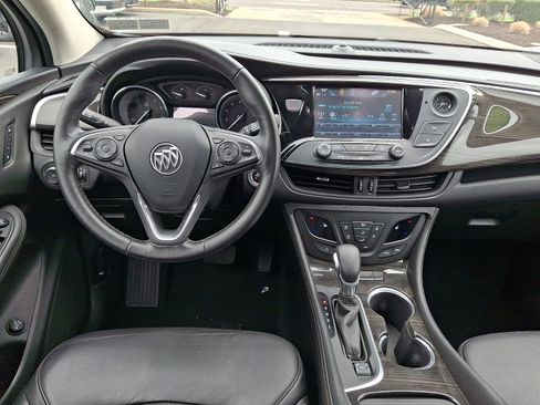 Used 2020 Buick Envision Essence FWD image 11