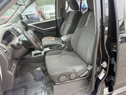 Used 2018 Nissan Frontier PRO-4X AWD/4WD image 8
