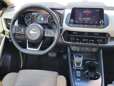 Used 2023 Nissan Rogue SV FWD image 26