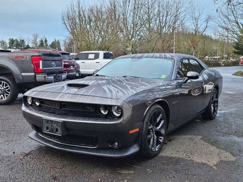 Used 2020 Dodge Challenger R/T w/ Plus Package image 6