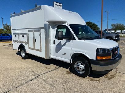 New 2025 GMC Savana 4500 w/ Power Convenience Package