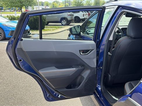 Used 2024 Subaru Crosstrek 2.5i Limited AWD/4WD image 21