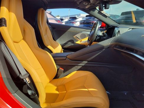 Certified 2022 Chevrolet Corvette Stingray Preferred Cpe w/ Z51 Performance Package image 24