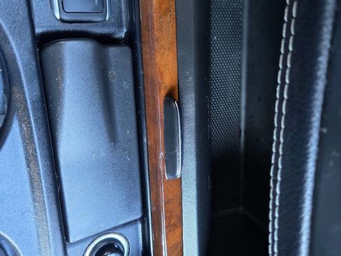 Used 2015 Mercedes-Benz ML 400 ML 400 AWD 4MATIC 4dr SUV image 28