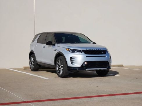 Used 2026 Land Rover Discovery Sport Landmark AWD/4WD image 2