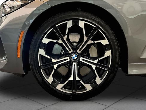 Used 2025 BMW 330i Sedan RWD image 11