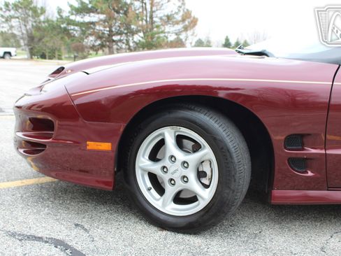 Used 2000 Pontiac Firebird Trans Am RWD image 32