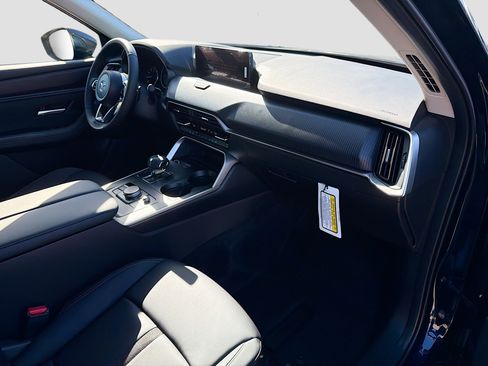 New 2026 MAZDA CX-90 3.3 Turbo w/ Select Package image 16
