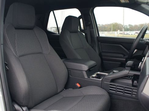 Used 2025 Toyota 4Runner SR5 image 20