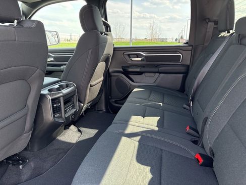 New 2026 RAM 1500 4x4 Crew Cab image 9