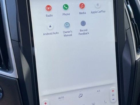 Used 2022 Ford Edge SEL image 10