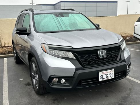 Used 2019 Honda Passport Touring image 3