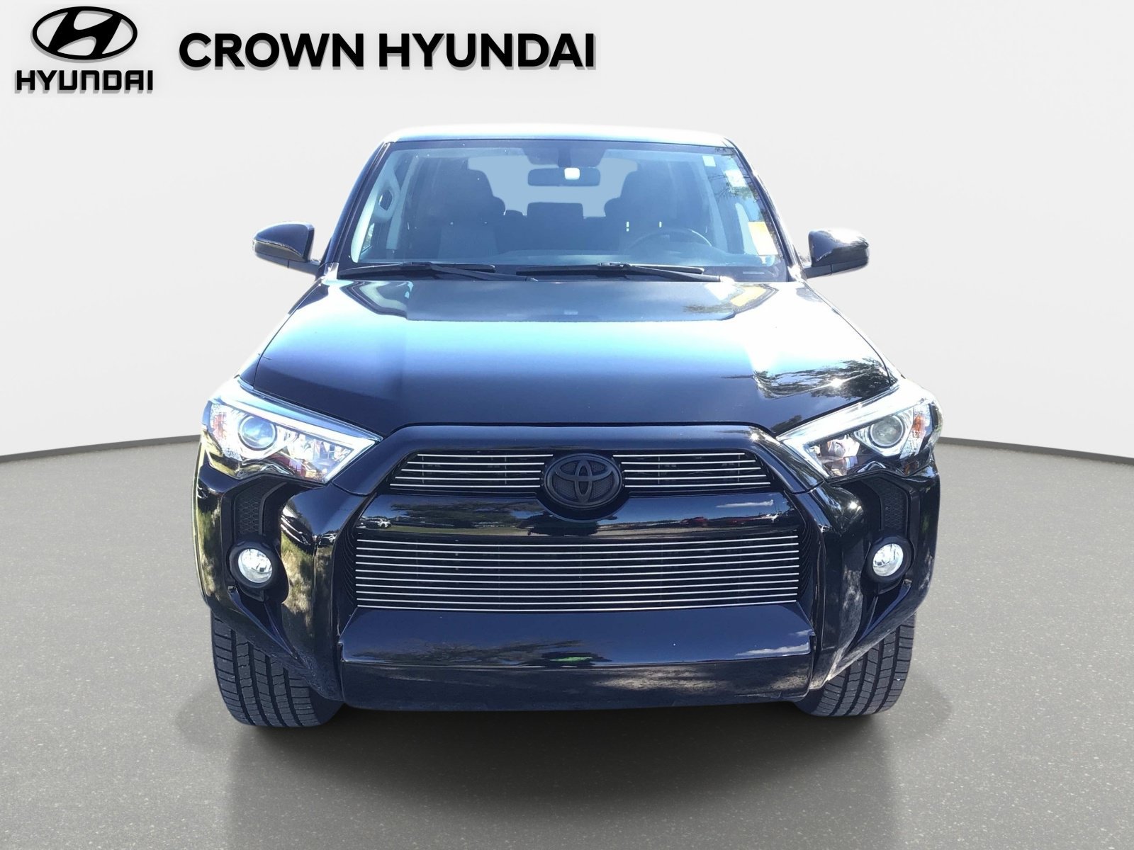 Used 2016 Toyota 4Runner SR5 RWD image 2