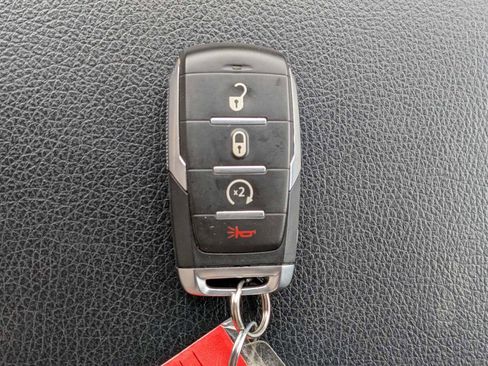 Used 2023 RAM 1500 Big Horn AWD/4WD image 29