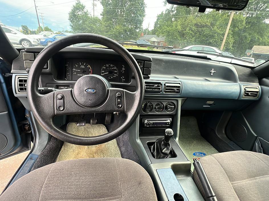 Used 1989 Ford Mustang LX RWD image 11