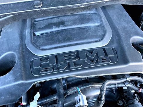 Used 2022 RAM 1500 Limited w/ Body-Colour Bumper Group image 30