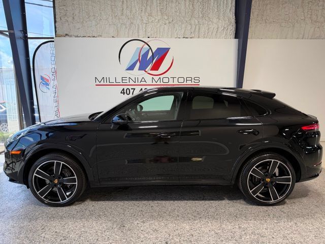 Used 2023 Porsche Cayenne Platinum Edition AWD/4WD image 18