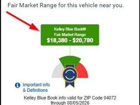 Used 2024 Jeep Compass Latitude AWD/4WD image 14