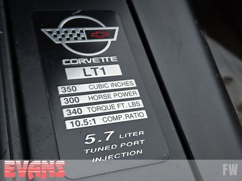 Used 1994 Chevrolet Corvette Coupe RWD image 10