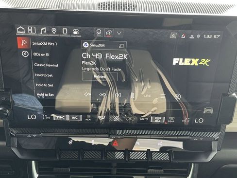New 2026 GMC Hummer EV 4x4 Crew Cab image 13