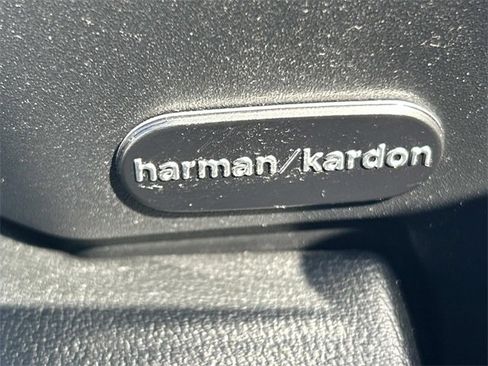 Used 2019 Dodge Charger R/T w/ Plus Group image 19