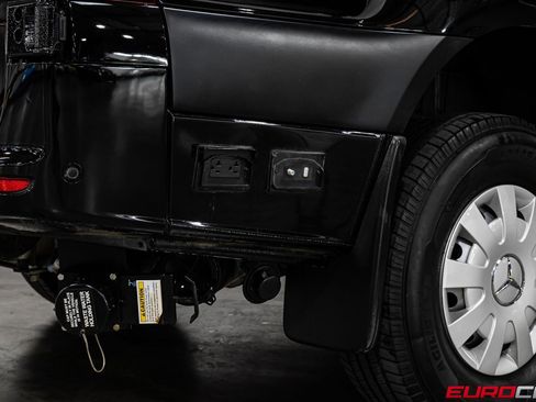 Used 2022 Mercedes-Benz Sprinter 2500 image 19