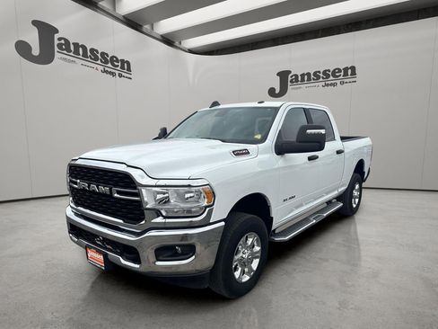 Used 2024 RAM 2500 Big Horn w/ Bed Utility Group AWD/4WD image 8