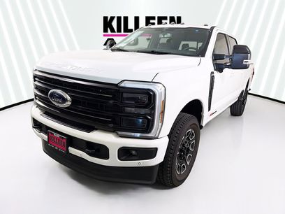New 2025 Ford F350 Platinum w/ FX4 Off-Road Package