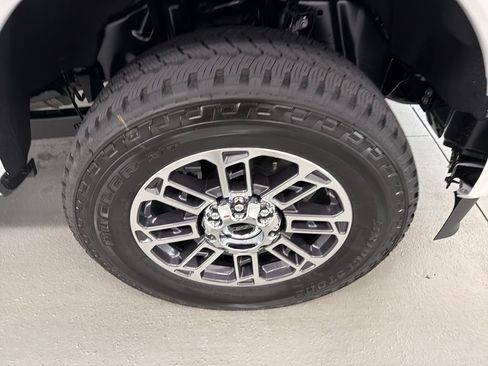 New 2026 Ford F350 Platinum w/ Platinum Plus Package AWD/4WD image 5