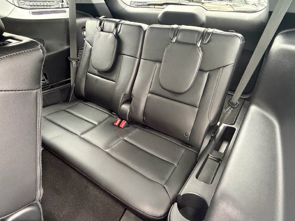 Used 2021 Ford Explorer Limited w/ Hybrid Equipment Group 310A RWD image 12