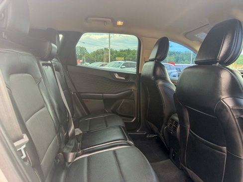 Used 2020 Ford Escape Titanium AWD/4WD image 20
