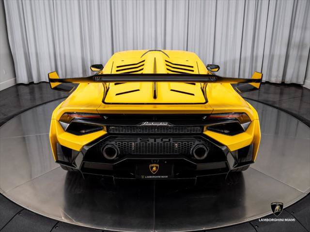 Used 2023 Lamborghini Huracan STO RWD image 14