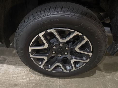 Used 2026 RAM 1500 Laramie w/ Laramie Southwest Edition image 17