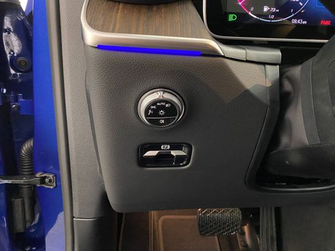 Used 2026 Mercedes-Benz GLC 300 4MATIC image 18