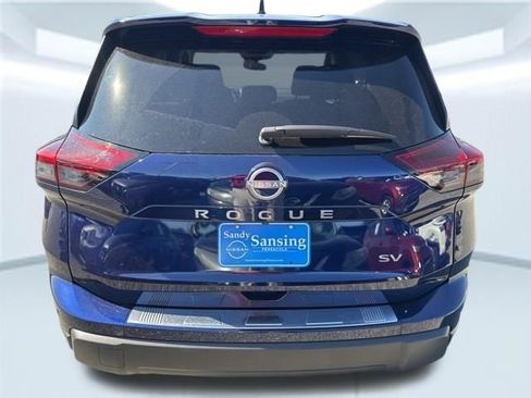 Used 2024 Nissan Rogue SV FWD image 7