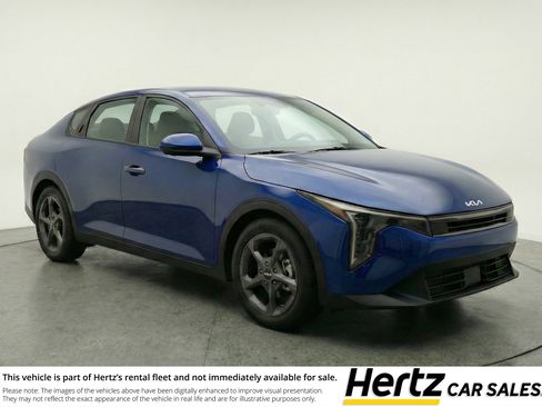 Used 2025 Kia K4 FWD image 1