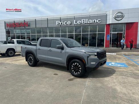 Used 2024 Nissan Frontier Pro-X RWD image 1