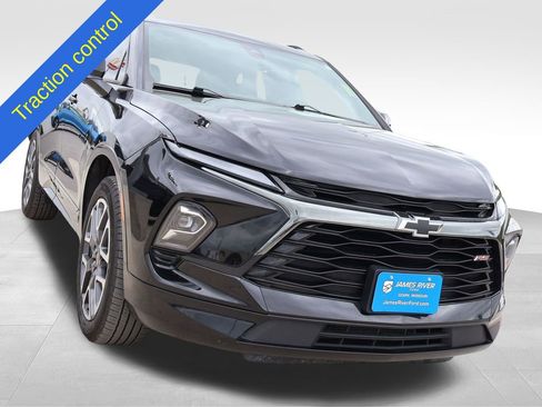 Used 2025 Chevrolet Blazer RS FWD image 6