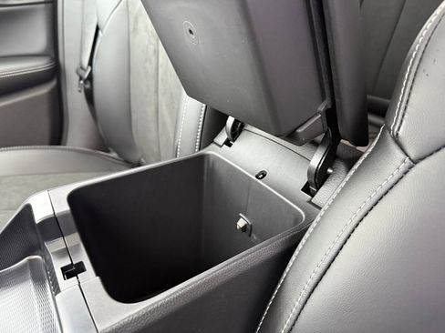 New 2025 Jeep Grand Cherokee Altitude image 26