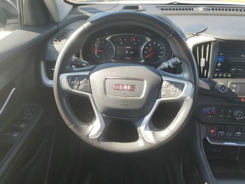 Used 2020 GMC Terrain SLT w/ Elevation Edition image 11