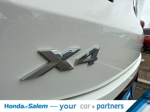 Used 2022 BMW X4 xDrive30i w/ M Sport Package 2 image 7