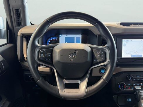 Certified 2022 Ford Bronco Wildtrak AWD/4WD image 13