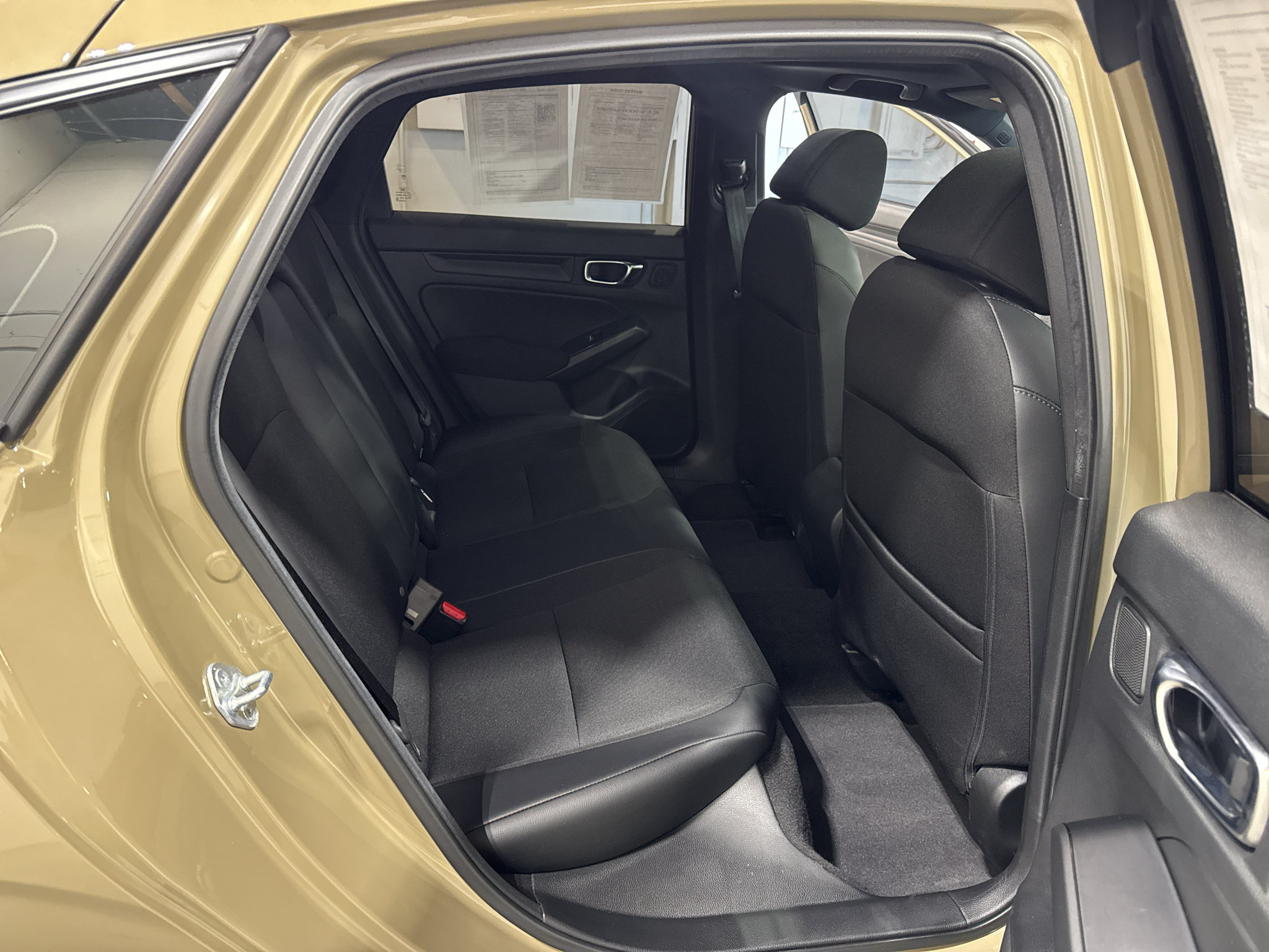 Used 2025 Honda Civic Sport image 29