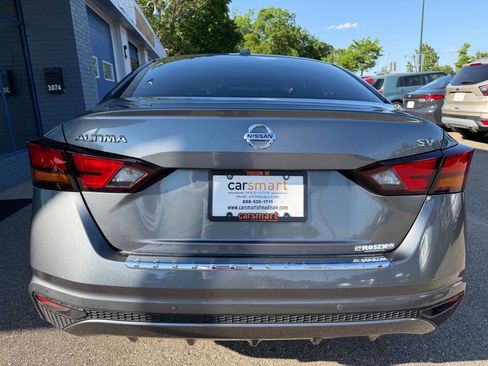 Used 2022 Nissan Altima 2.5 SV FWD image 8