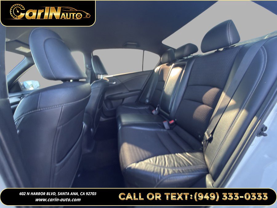 Used 2016 Honda Accord Sport image 16